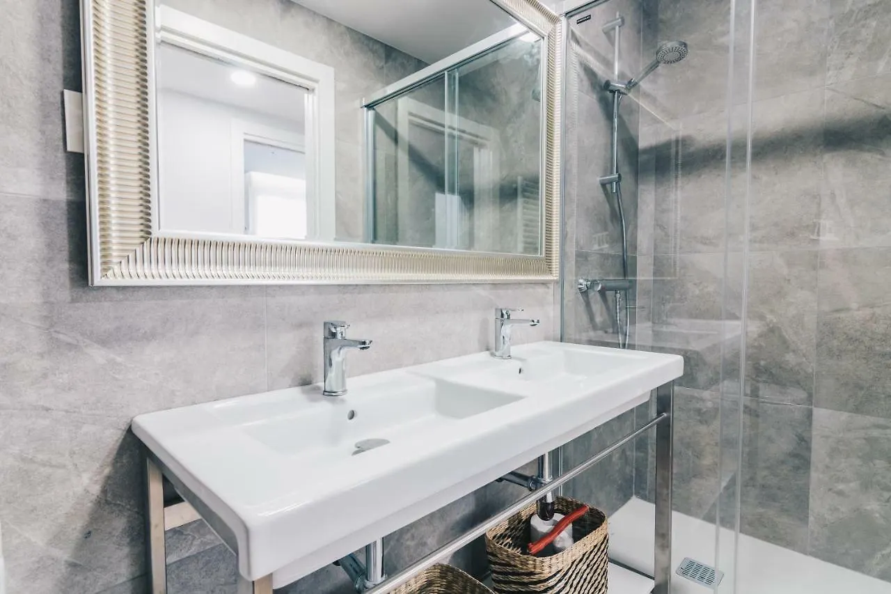 Epalza Apartment By People Rentals Bilbao Spain